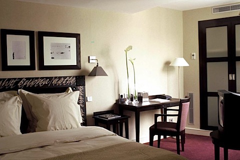 Classic_Room_Le_Senat_paris_hotels.jpg